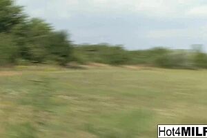 i fucked euro milf agnes outside but messed up