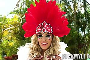 carnival vivianne desilva gi joey with hardcore blowjob and big ass