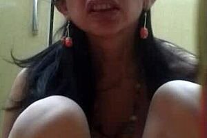 Latina Mature Feels Pleasure In Her Ass