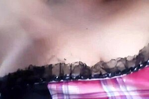 compartiendo una cama con mi madrastra caliente sexo casero real amateur de madrastra e hijastro, big ass homemade fucking.