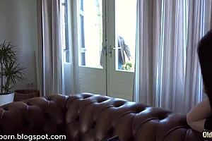 bella diamound chats casually about her big tits