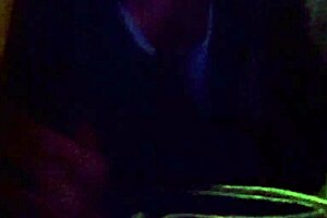 I found an amateur mommy sucking dick in interracial sex video