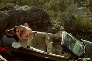 Lesbian Arousing Wetness Session 😏