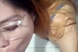 Latina amatør får hård hardcore sex med sædskud