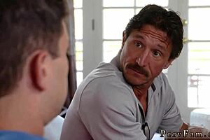 Cheerleader Stepmom Seduces Stepson in Forbidden Playtime