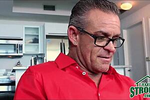 secretly banging my curvy stepmom behind closed doors