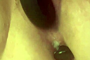 The BBW milf reaches orgasm using her favorite toy.