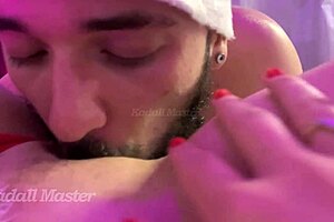 I fucked my friend's brazilian milf mom doggystyle on christmas