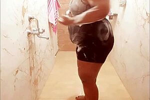 Bhutan milf shows big boobs on webcam!