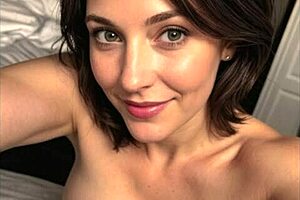 Милфа с большой жопой и сиськами делает мужа куколдом в свингерской тусовке