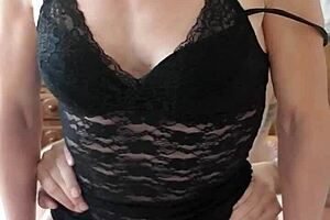 Hot Milf in Lingerie Gets Pussy Licked by European Stud