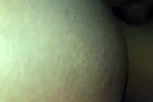 my girlfriend's pussy so wet for creampie?