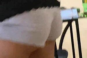 Anna Maria: Mature Latina MILF In Booty Shorts – Sexy Contrast?