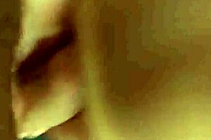 i get bellyjob and blowjob from my mature wife at home