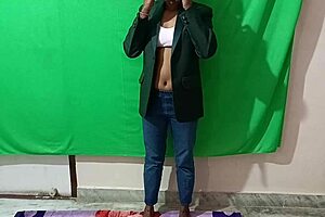 Are you ready for Indian girl's wild sex episode?