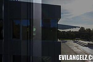 So, Raul Costa plays doctor with Mary Bambola