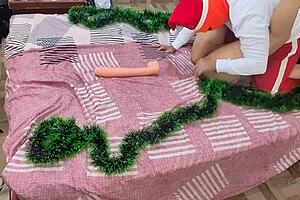 Come taste my big ass stepmother's pussy this Christmas!