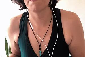 Jenna seduces studnt with massag, oh wow