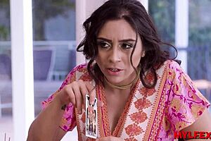 veronica rayne gets a slippery massage that turns into a huge tits fucking session