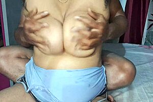 Hot Indian Desi Bhabhi Big Boobs Oil Massage With Huge Tits