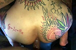 Trey Longzxxx Pounds Gia Lovely's Ass In 18 Wheeler Pov Anal