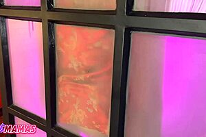 Transando Com Amiga Chamamos Dois Gostosos Pra Fuder