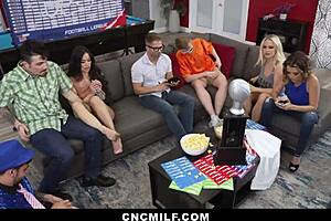 freeuse gang dives into a steamy sexy showdown