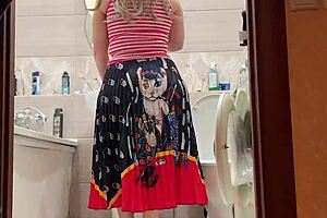 Hot stepmoms spread wide for anal in homemade videos