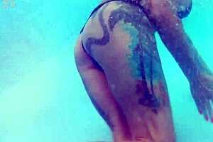 Hey Melissa the Mermaid, wanna dive into my pool with those brown eyes?