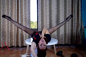 Nice Lady Strips In Pantyhose And Heels