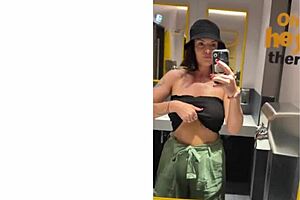 The tattoo looks better from the back, you'll love it! 😊