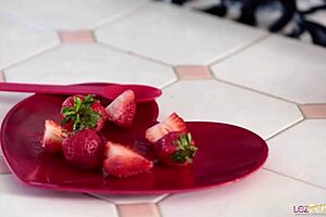 tired from tennis, these lesbians crave the milf's touch