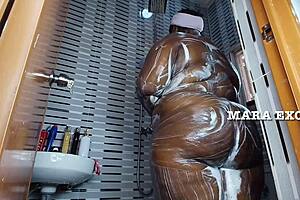 Ebony Nigerian Couple Shower Standing Doggystyle Fuck - Mara Exotic