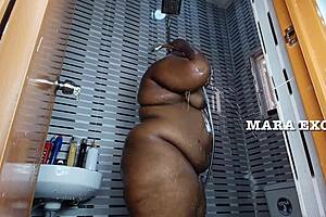 Ebony Nigerian Couple Shower Standing Doggystyle Fuck - Mara Exotic