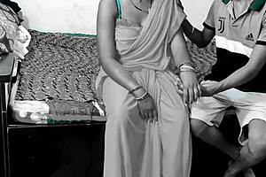 Super sexy hot bhabhi catches her devar alone in the room