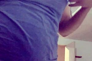 watch aurora's big ass in squats, her pussy dripping! milf housewife cuckold fun!