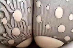 i let this madura rubia seduce me with her sensual lenceria and i cum inside her, hope she dont get pregnant.