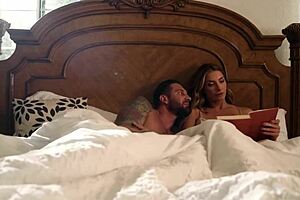 hot milf silvia saige gets ready for anal fucking with her prepared booty