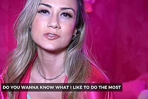 taluane boom masturbating with plug