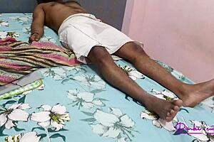 sasur fucks bahu alone at home after showing his dick 😏