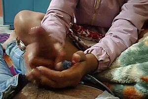 please take off condom and creampie my pussy