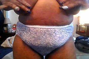 i feel so happy getting dressed in my favorite outfit every morning