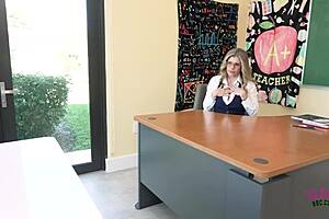 与继子老师Cory Chase的禁忌激情