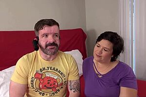 casting desperate amateurs iona emma heather get their pussies stretched out in bedroom 😏