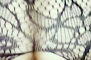 i'm a milf dancin' and gettin' big dick in my holes