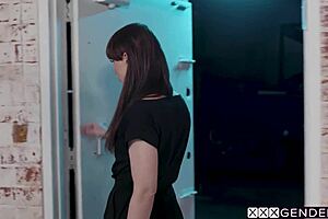 latina with big fat ass riding hard in squats in the backyard