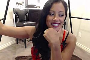 Maxine X Looks Stunning In Red