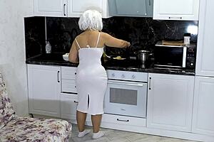 when the stepson fucks his stepmom's ass, she forgets about breakfast