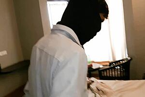 desi chubby indian aunty gets fucked by thief