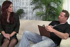 我的继母是个大骚货，大奶子！😲